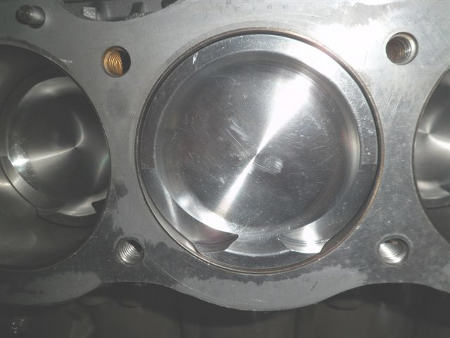 Rover V8 pistons in bore